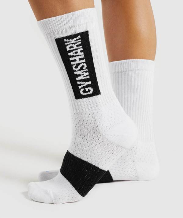 Panske Ponozky Gymshark Premium Logo Crew (1pk) Biele | ED0759163